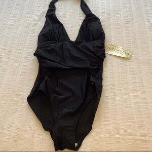 White Stag women’s swimsuit. NWT